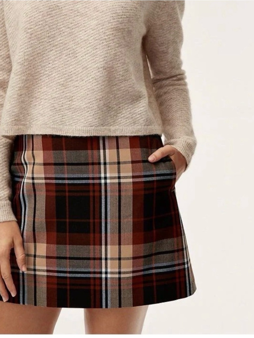 Aritzia Wilfred Plaid Mini Skirt in Rust, Black and Cream size 10 zip